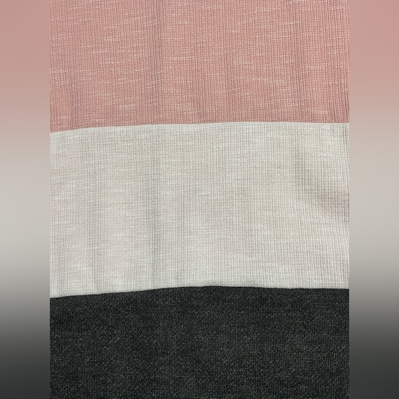 NWT Haptics Blush Colorblock Mock Neck Long Sleeve Top Size S - Picture 3 of 9